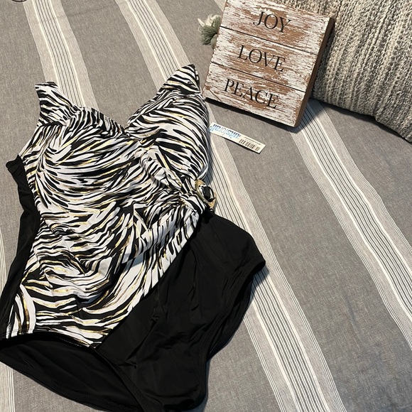 Longitude Swim Nwt Swimsuits For All Longitude One Piece Swimsuit